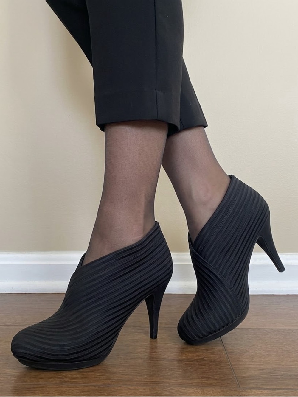 United Nude Women's Black Heels - Picture 1 of 7